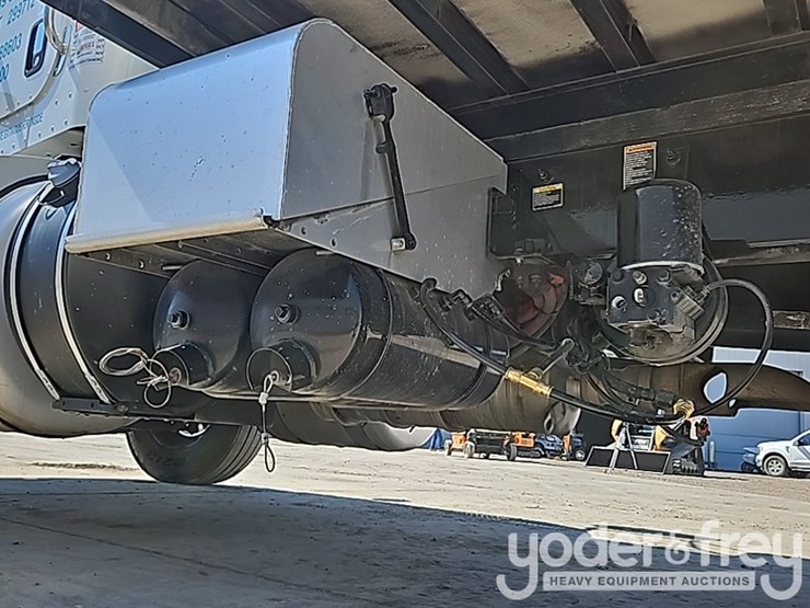 2018-peterbilt-337-image-20