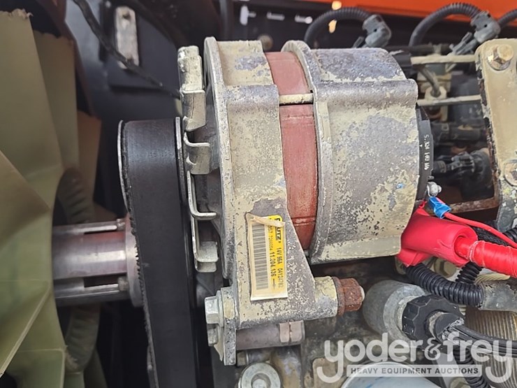 2015-jlg-600s-image-31