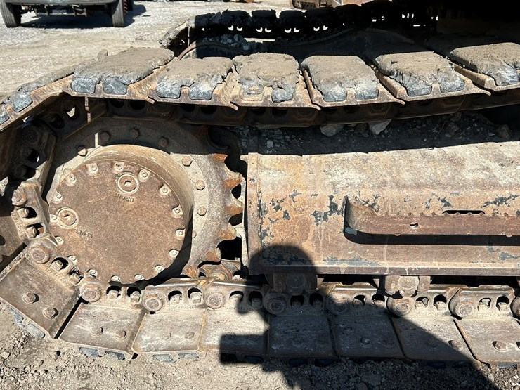 caterpillar-c4.4-image-95