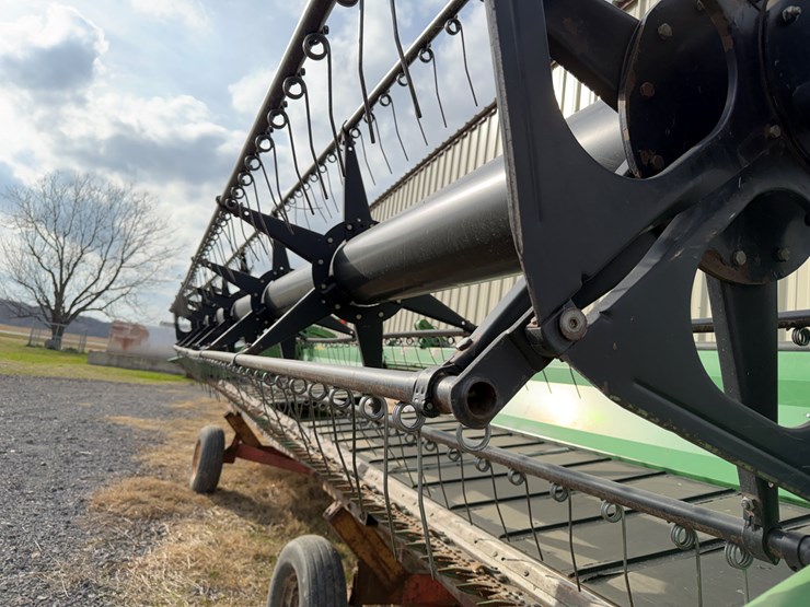 john-deere-630d-image-28