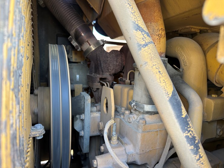 caterpillar-963-image-53