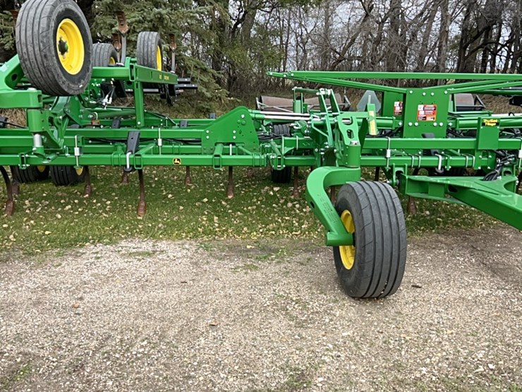 2022-john-deere-52-image-153