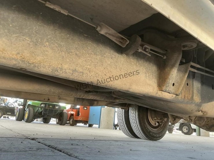 2005-dodge-ram-3500-image-25