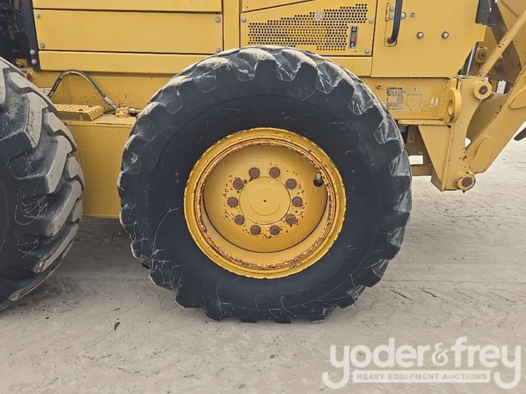 2009-caterpillar-140m-vhp-plus-image-13