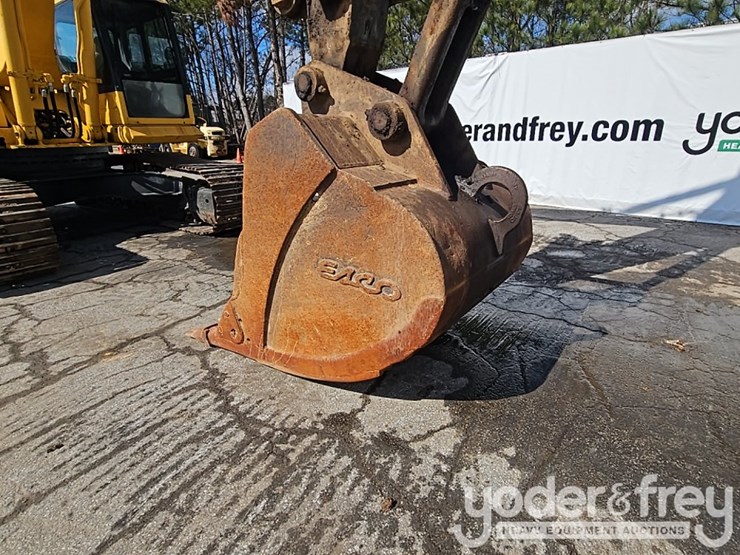 2007-komatsu-pc300-lc-image-11