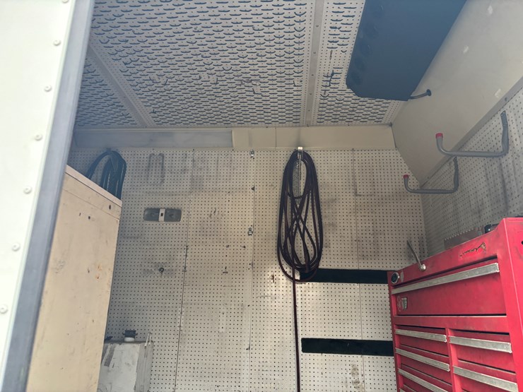 2002-international-4700-image-49