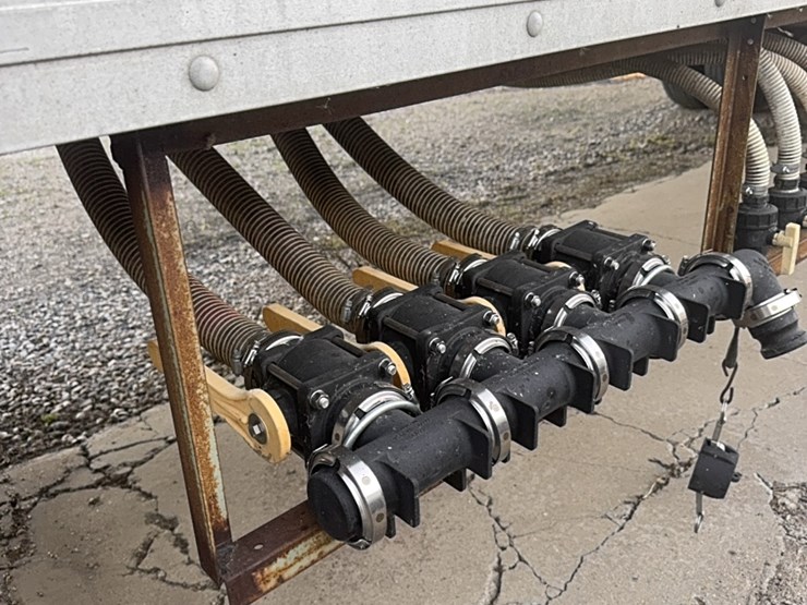 1996-sprayer-trailer,-48’,-fully-equipped-with-three-mixing-cones,-two-pumps,-hoses-,-four--1650-gallon-poly-tanks,-fully-plumbed,-complete-sprayer-setup,-ready-to-use-image-18