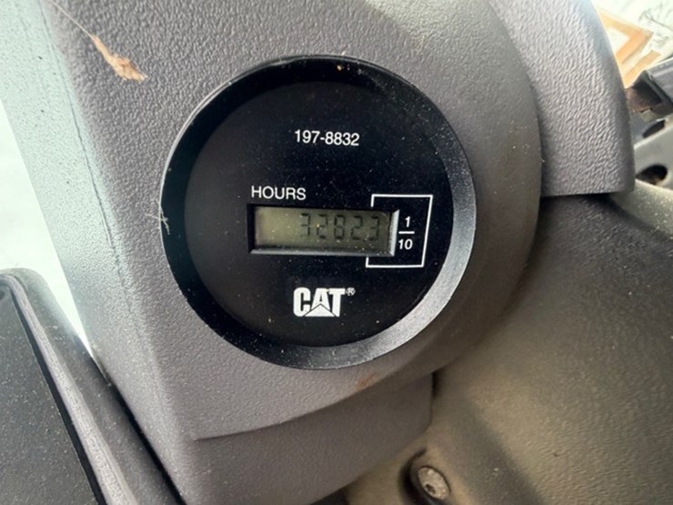 caterpillar-914g-image-66