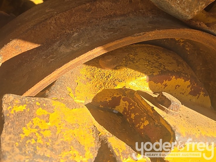 2018-komatsu-d51px-24-image-25