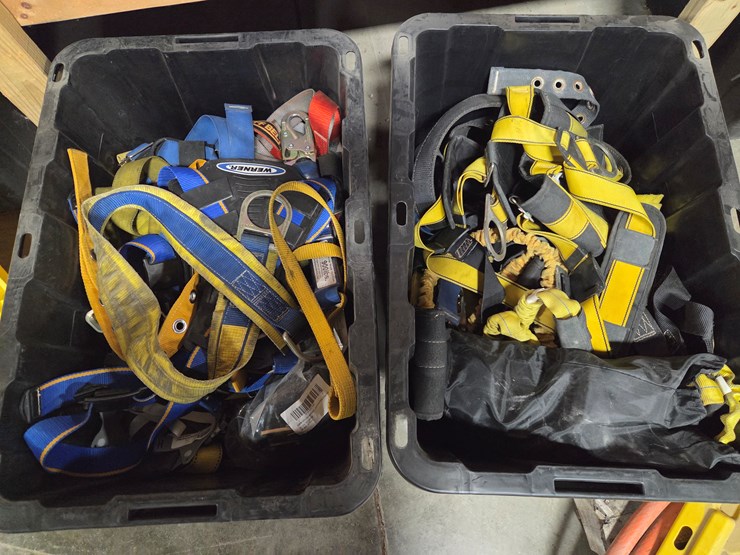 #5369-•-(2)-bins-of-safety-harnesses-image-1