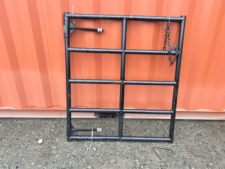 1--4'-pipe-farm-gate-image-1