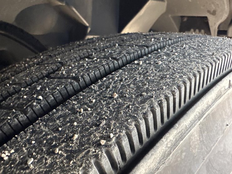 2018-volvo-10-image-66