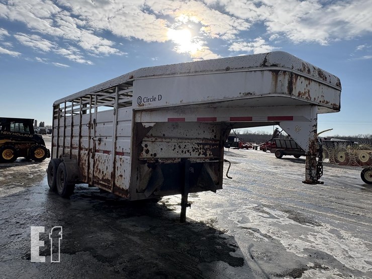 2003-circle-d-image-1