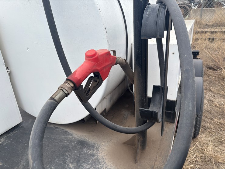 homemade-fuel-trailer-image-28