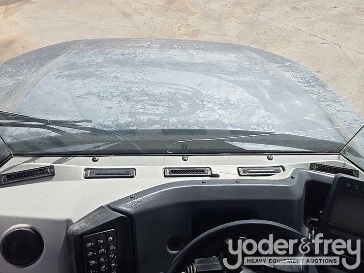 2018-deere-460e-image-81