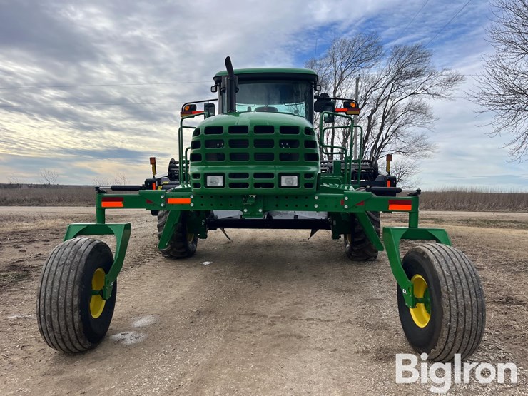 2017-john-deere-w155-image-6