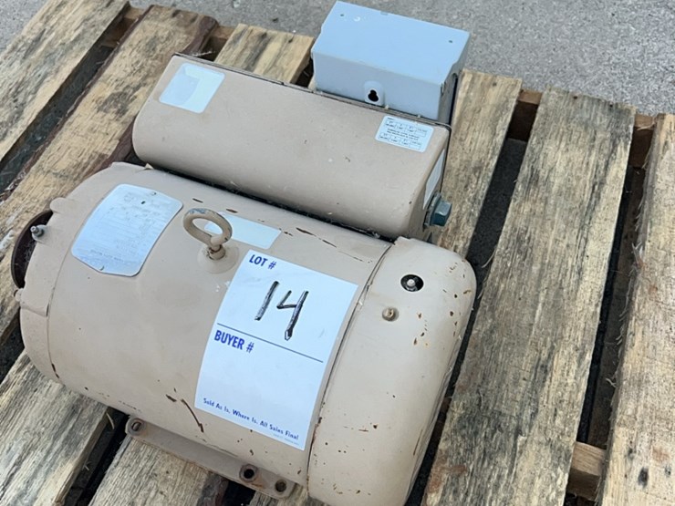 very-good-baldor-7.5-hp-220-single-phase-electric-motor-with-self-contained-on-off-switch-image-10