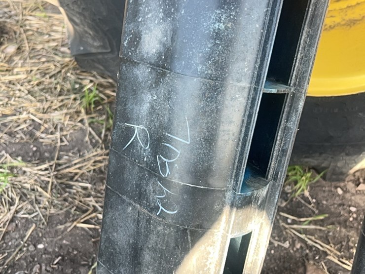 2018-john-deere-1910-image-224