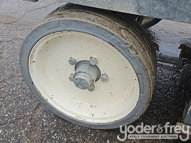 2016-skyjack-sjiii3226-image-12