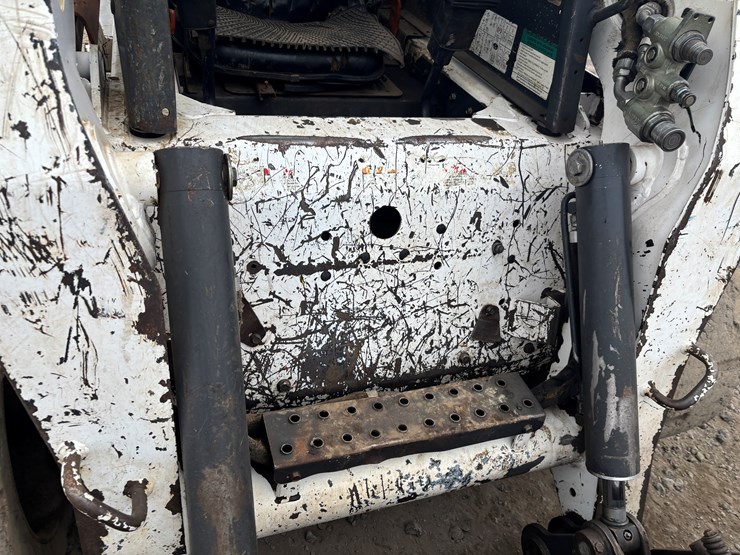 bobcat-s250-image-21