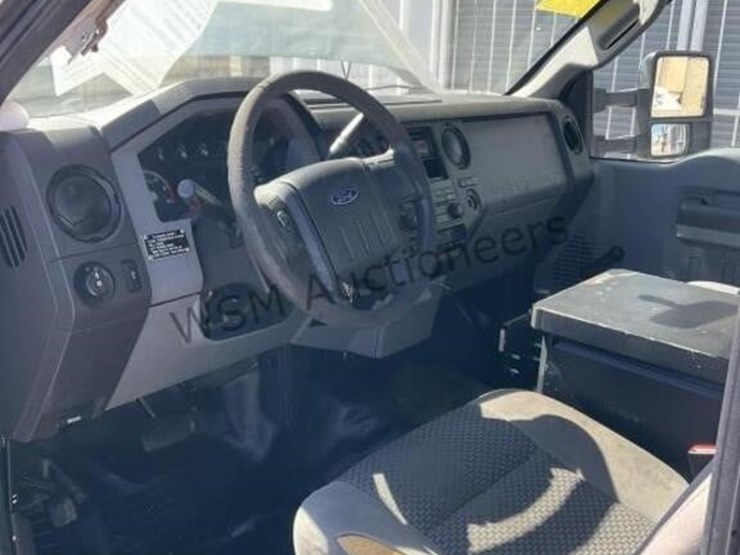 2012-ford-f450-image-28