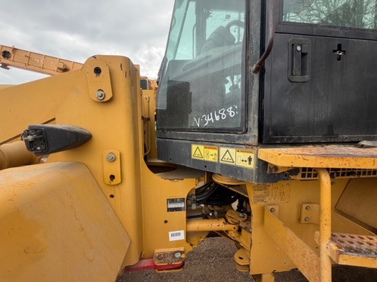 caterpillar-914g-image-14