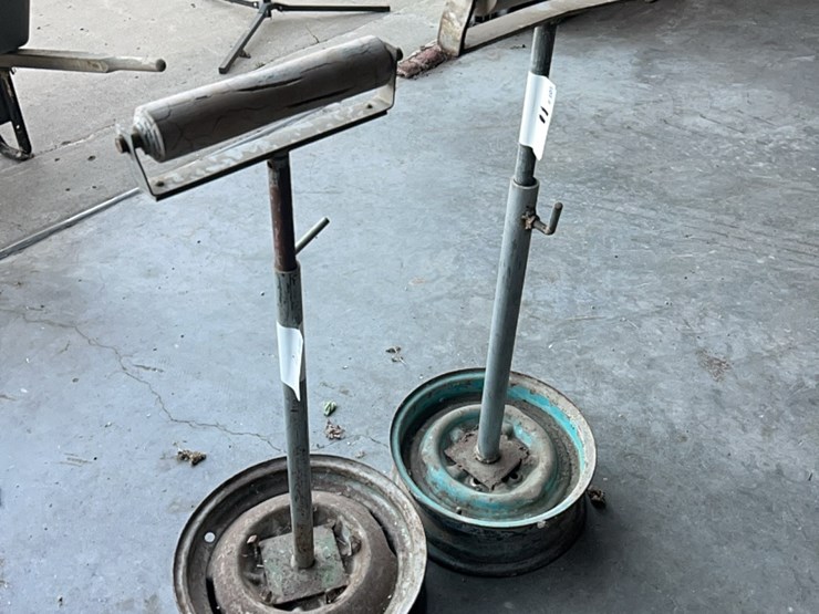 pair-of-roller-stands-image-11