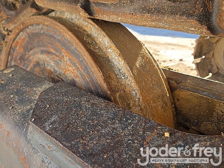 2022-komatsu-pc360-lc-11-image-21