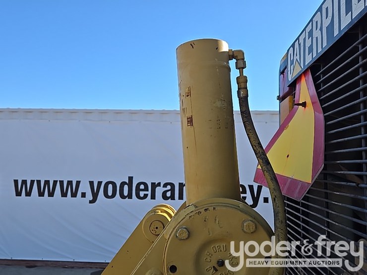 2005-caterpillar-140h-vhp-plus-image-65