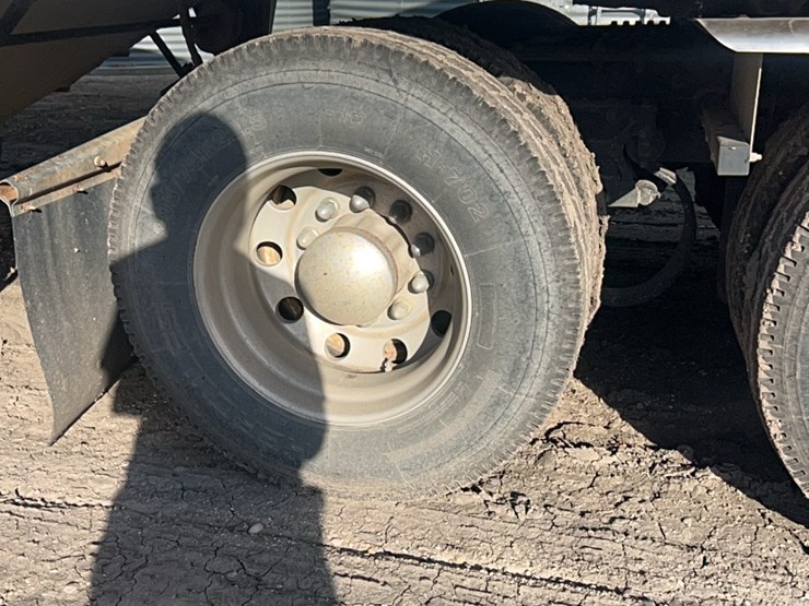 2007-kenworth-t800-image-27