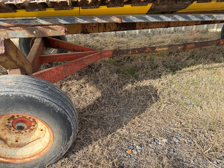 #40970-•-26'-s/a-header-trailer-image-18