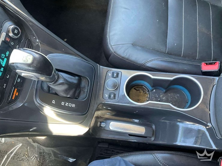 2016-ford-escape-image-27