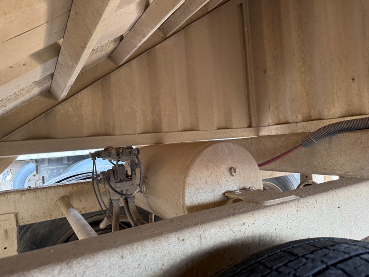 2011-manac-42'-image-15