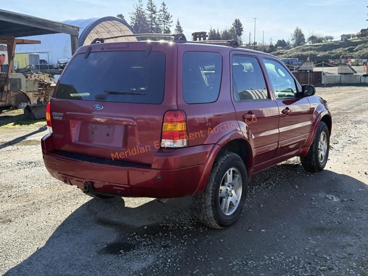 2005-ford-escape-image-5