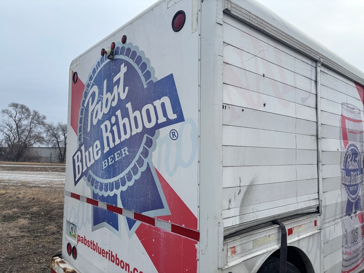 2001-hackney-beverage-trailer-image-11