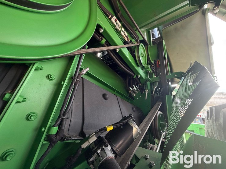 2020-john-deere-s780-image-18