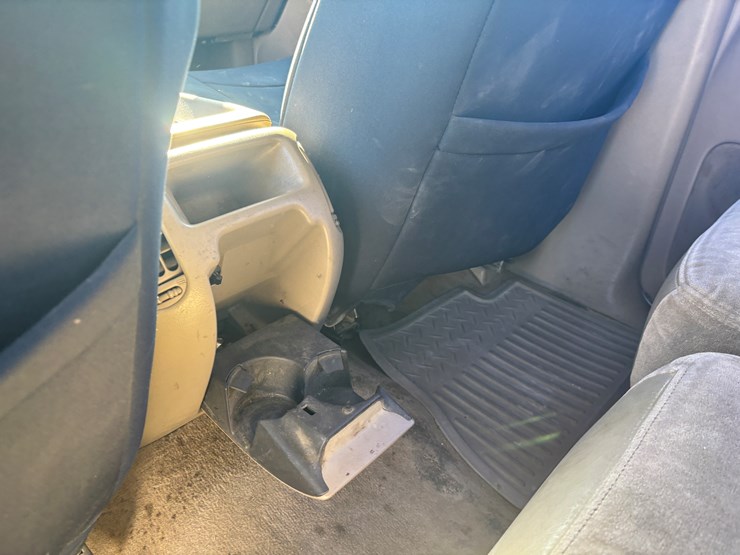 2002-chevrolet-2500-image-40