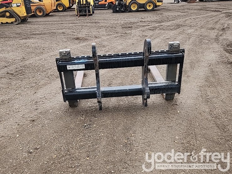 caterpillar-420f-image-4