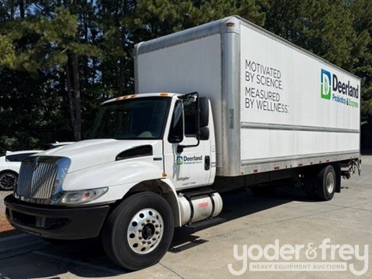 2013-international-durastar-4300-image-1