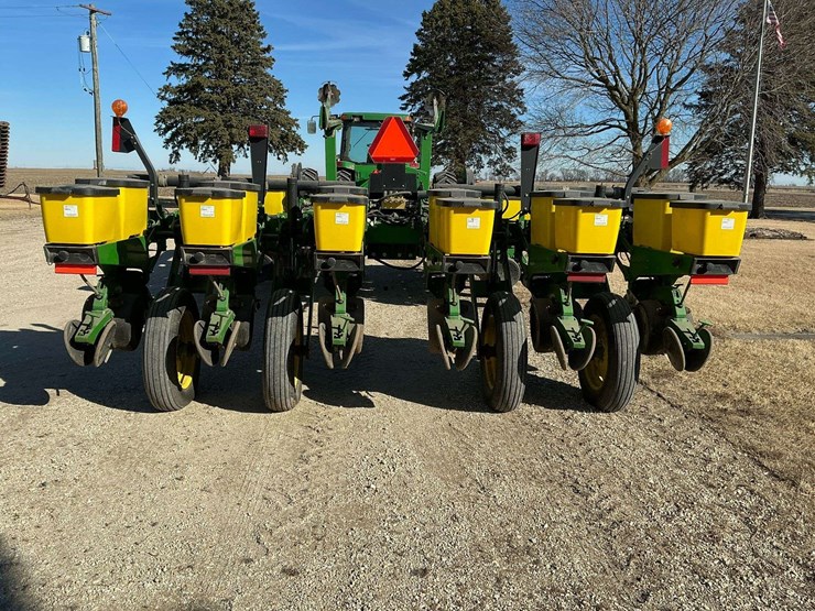 2001-john-deere-1770-image-12