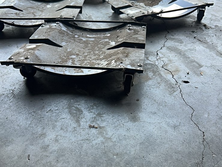 (4)-rolling-stands-for-truck-tires,-can-also-be-used-for-other-heavy-items-image-15