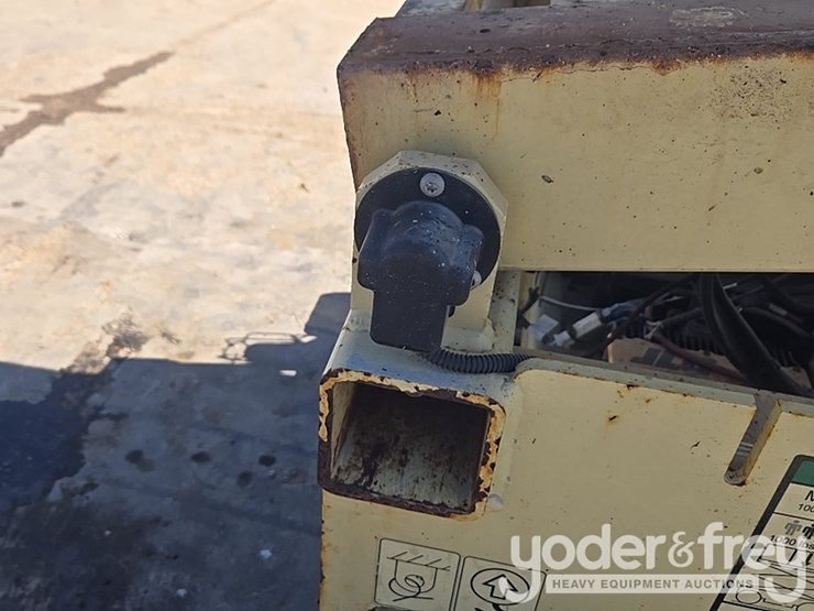 2018-jlg-3246es-image-37