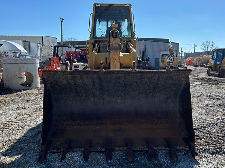 caterpillar-963-image-8