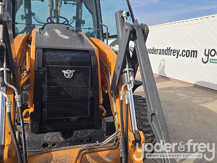 2022-case-590sn-image-27