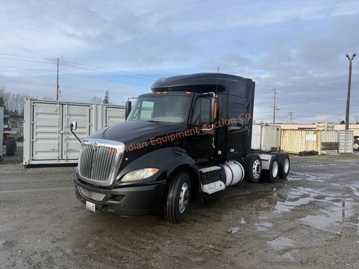 2017-international-prostar-image-55