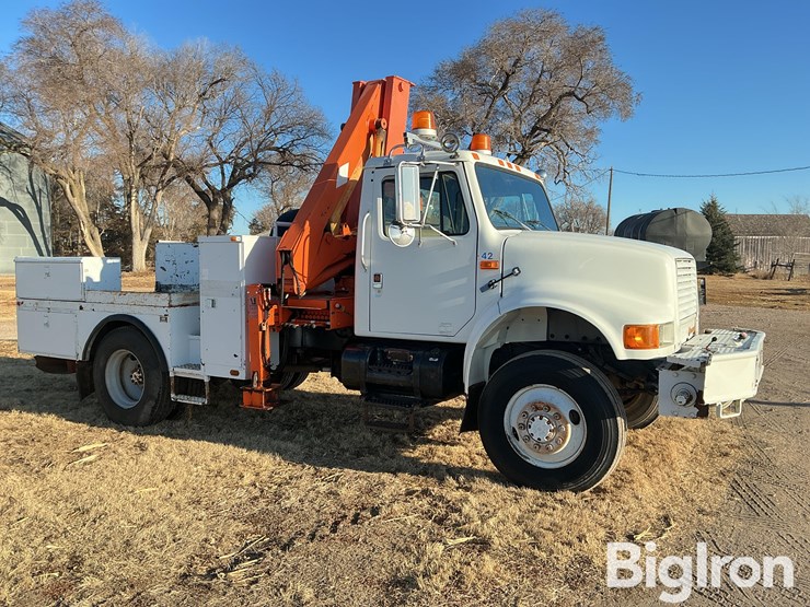 1990-international-4800-image-3