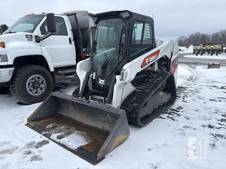 2023-bobcat-t62-image-1