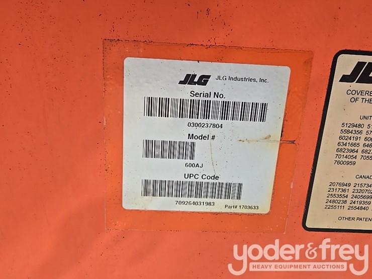 2017-jlg-600aj-image-77