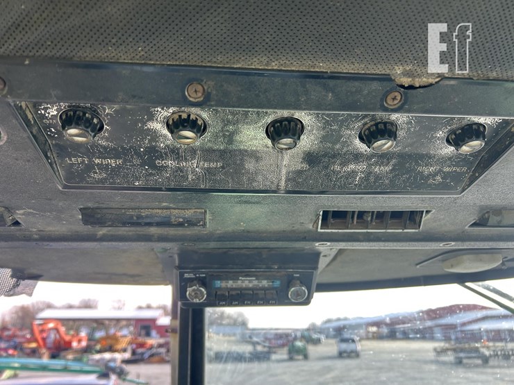 john-deere-4230-image-13