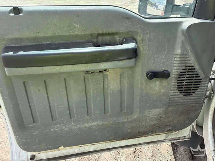 2011-ford-f450-image-20